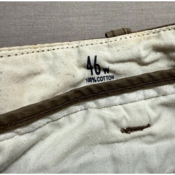 Roundtree & Yorke Shorts Mens 46‎ Beige Chino Pocket Button Casual Men NWOT. - Picture 2 of 8
